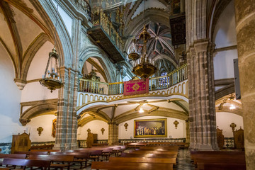 Królewski klasztor Santa Maria de Guadalupe, prowincja Caceres, Hiszpania