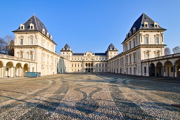 Obraz premium The Castle of Valentino is a historic building in the north-west Italian city of Turin. It is located in Parco del Valentino, and is the seat of the Architecture Faculty 