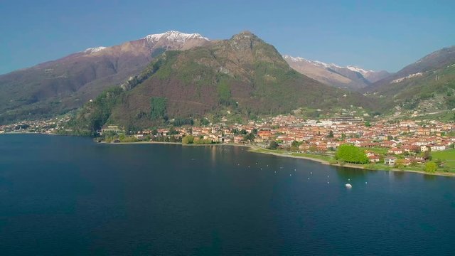 Aerial 4K - Lago di Como (IT) - Vista panoramica di Dongo e paesi limitrofi 