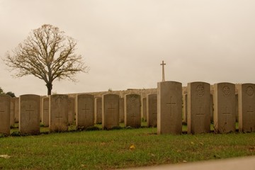 Cimetière militaire britannique et allemand de Marfaux
