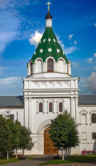 Fototapeta na wymiar Holy gate and the church of Sts. Chrysanthus and Daria. St. Trinity monastery, city of Kostroma, Russia.