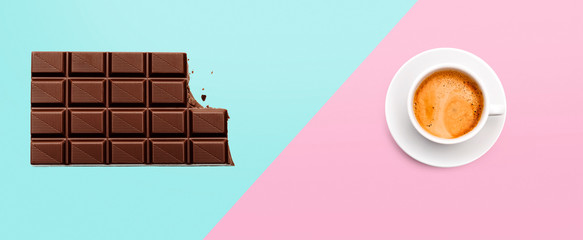 Schokolade und Kaffee auf Hintergrund