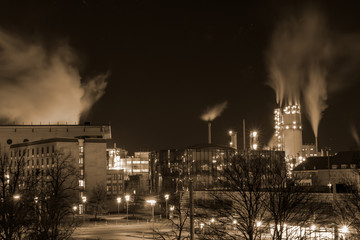 Industriegebiet in der Nacht Linz in Oberösterreich