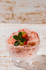 アジアのかき氷　Shaved ice that Asian fruit