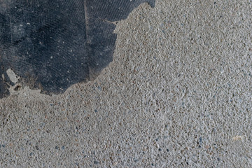 Estrichboden nach einem Wasserschaden muss renoviert werden