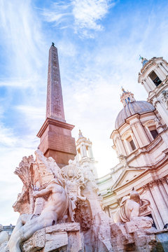 Italy, Rome, Piazza Navona, Fontana dei Quattro Fiumi and church Sant Agnese in Agone