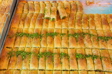 Israel, Tel Aviv-Yafo, Baklava at shuk ha'carmel