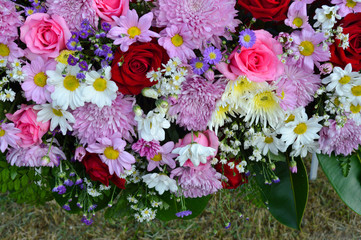 mixed flowers in wreath