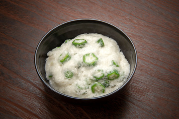 トロロとオクラ