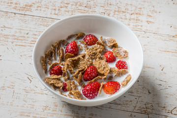コーンフレーク Cornflakes and milk