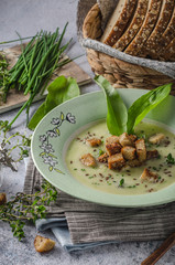 Bear garlic and herbs soup