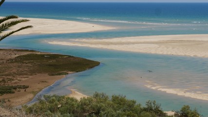 Atlantik Küste mit Sandbänken, Algarve, Portugal