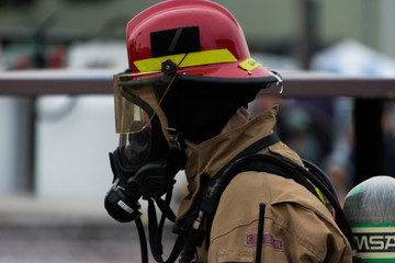 Obraz premium 消防士