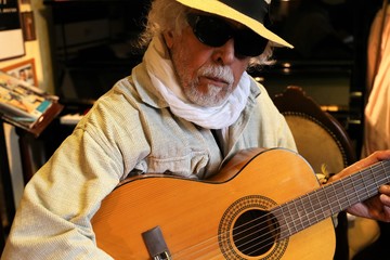 Musician playing the guitar