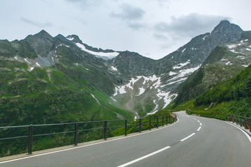 Naklejka premium Serpentyna