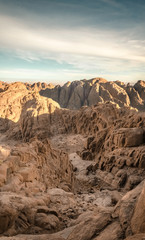 Fototapeta na wymiar desert landscapes of Sinai 