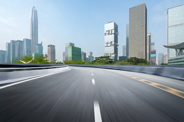 Fototapeta na wymiar empty highway with cityscape and skyline of shenzhen,China.