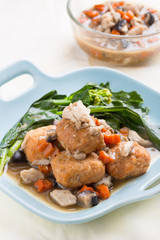 chicken with tofu and vegetables