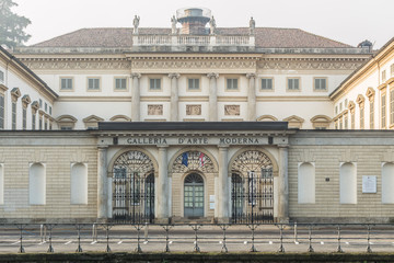 Fototapeta na wymiar MILANO, ITALY- OCTOBER 30, 2016: Milan, Galleria d'Arte Moderna in the Gardens Of Villa Reale - Giardini Di Villa Reale Italy Milano Timelapse Hyperlapse