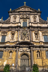 Obraz premium The central part of the facade of Saint Carolus Borromeus Church