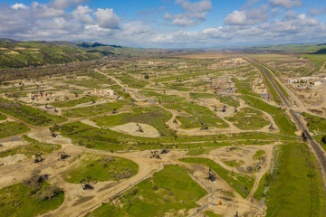 Wunpost oil mining fields