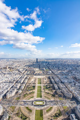 エッフェル塔から見たパリの景色