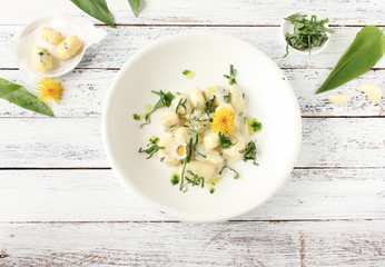 Bärlauchgnocchi Bärlauch Gnocchi Kräuter Kräutergnocchi Teller