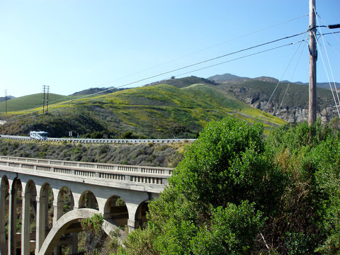 Old US 101 Arroyo Hondo Bridge