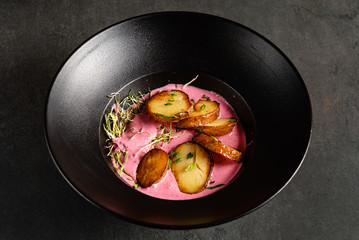 cold beetroot soup with baked potato