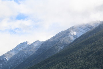Obraz premium Mountain Turning White, Banff National Park, Alberta