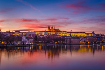 Fototapeta na wymiar Prague Castle in Prague, Czech Republic during beautiful colorful dawn sunset clouds
