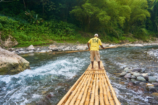 Bambus Raft Tour auf dem Rio Grande in Jamaika 