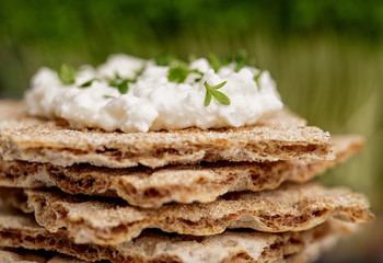 Crispbread with Cottage Cheese
