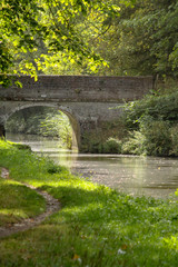 Fototapeta na wymiar old stone bridge