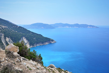 Fototapeta na wymiar Attractive view over Myrtos beach and turquoise sea in Kefalonia, Greece