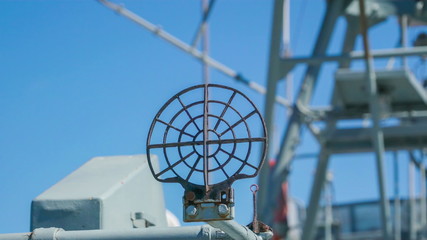 19676_The_hole_of_the_compass_gun_of_the_warship.jpg