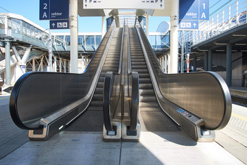 perspective view on escalator