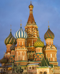 Fototapeta na wymiar st basils cathedral in moscow