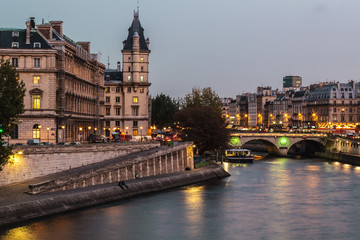 Fototapeta na wymiar Sunset in Paris, France, Europe