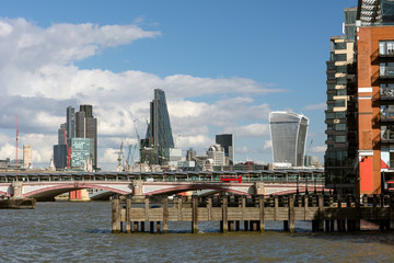 Fototapeta na wymiar London skyline and the Thames