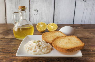 Toasts with homemade mayonnaise and parsley