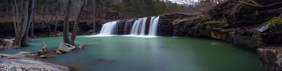 Fototapeta premium Falling Water Waterfall