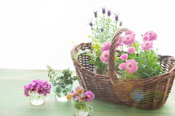 花とバスケット