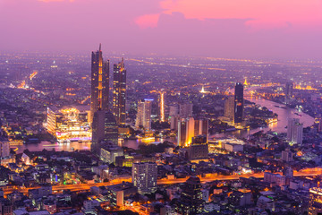 Fototapeta premium high view of the city in sunset time / High view of Bangkok city in sunset