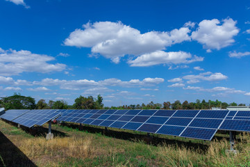 Solar panel, alternative electricity source, concept of sustainable resources, And this is a new system that can generate electricity more than the original, This's the sun tracking systems