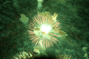 Silvester Feuerwerk Raketen an Neujahr