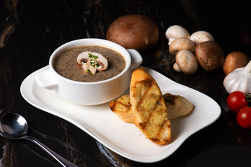 mushroom soup and bread