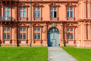 Mainz, Kurfürstliches Schloss, dem Rhein zugewandte Seite. 21.04.2019. 