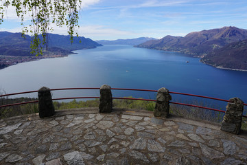 Clear view of lake Maggiore from the Giro del Sol