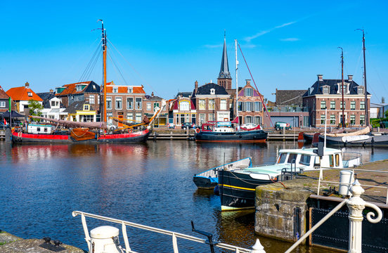 Hafenszene Lemmer, Holland